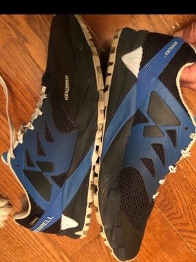 Merrell All terrain tennis shoes